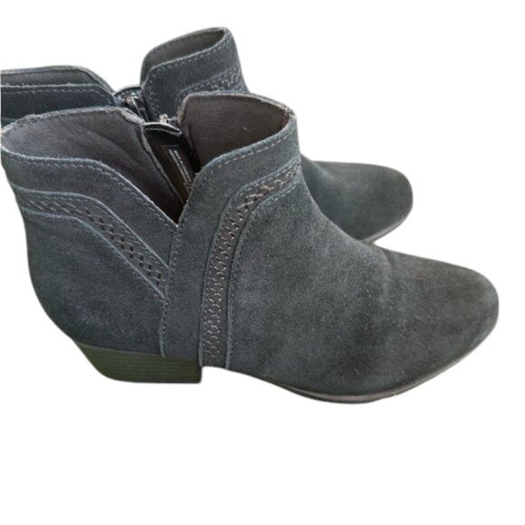 Clarks Collection Black Suede Ankle Boots 6.5 - Picture 1 of 7